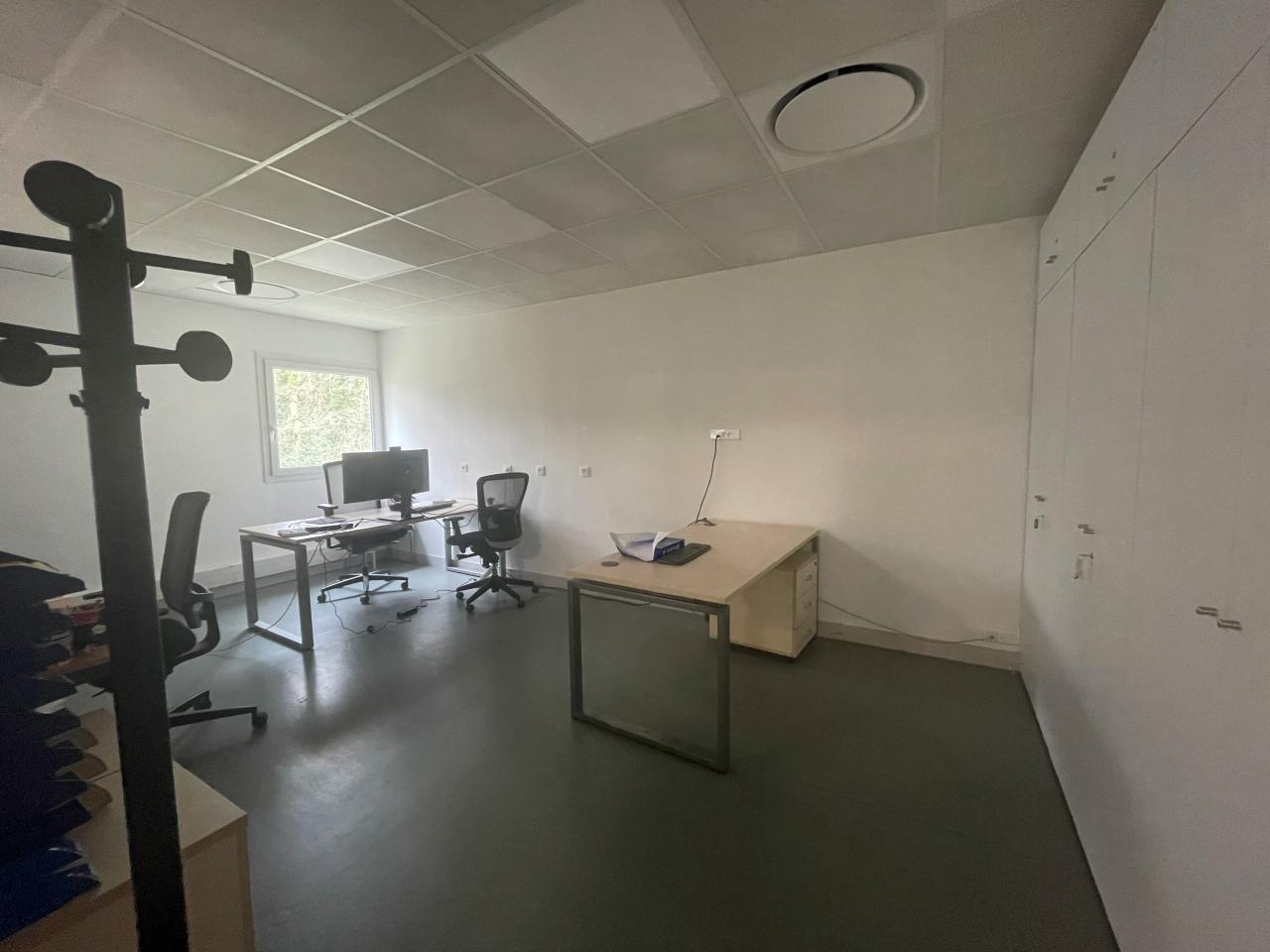 Local d'activité Canéjan 2675m² Location local d'activité Canéjan Gironde OLACT2529788 27